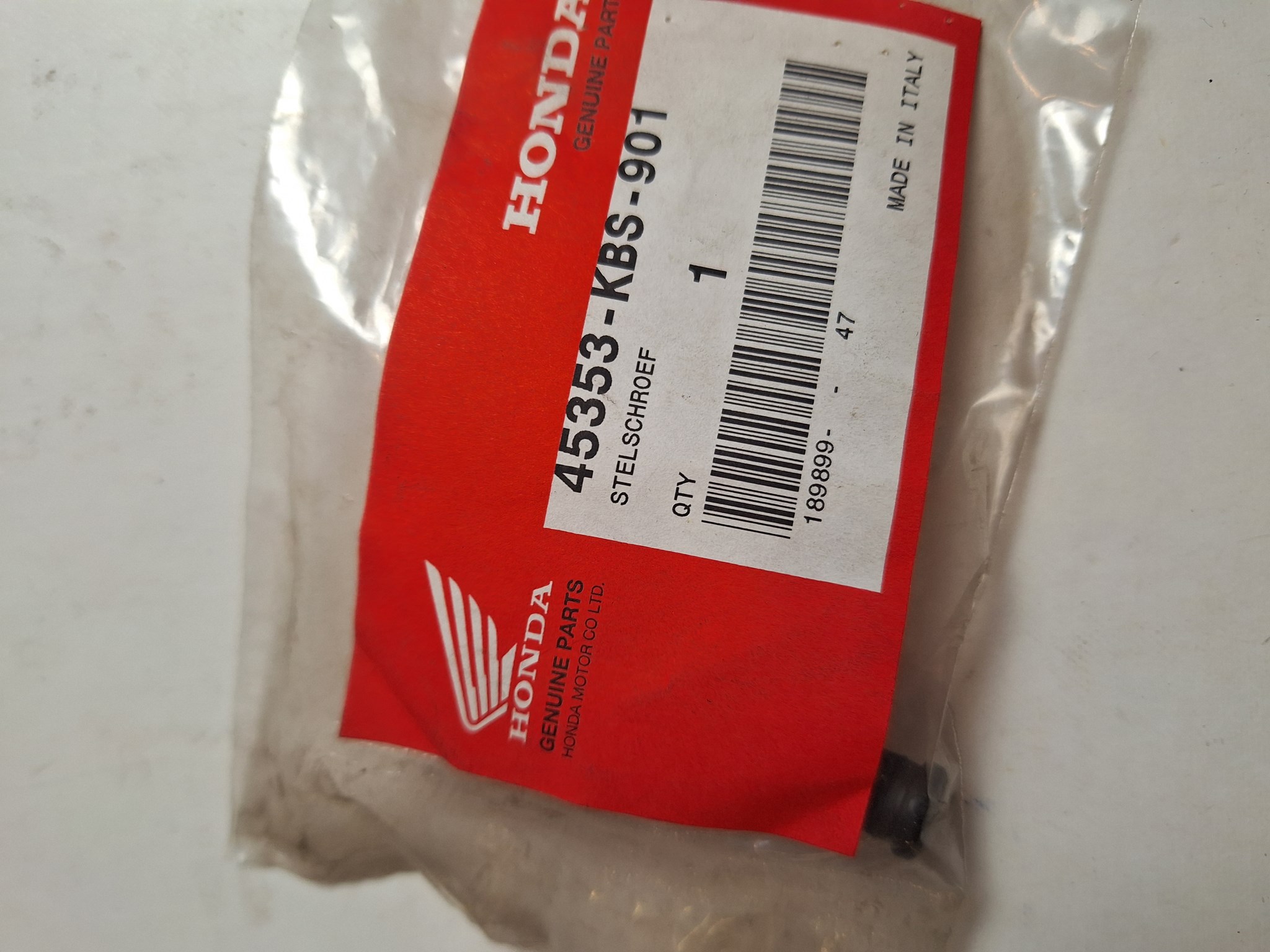 Picture of STAUBKAPPE, ENTLUEFT  45353-KBS-901  NSR 125